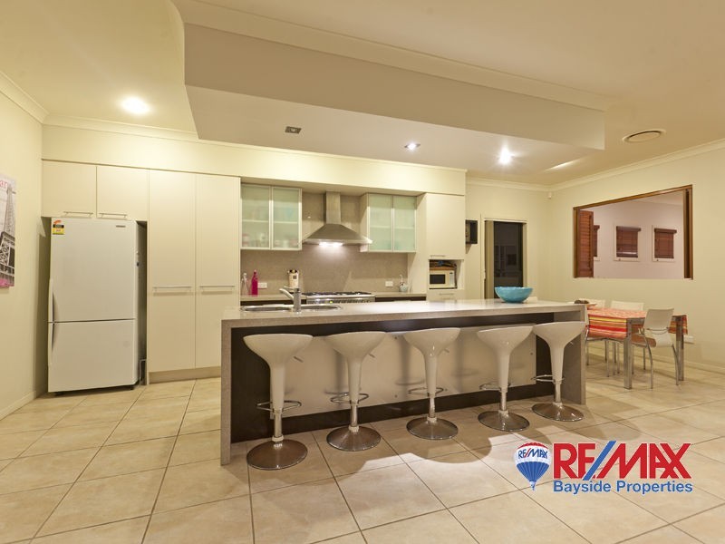 11 Alma Street, Thorneside QLD 4158