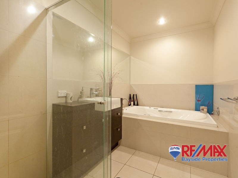 11 Alma Street, Thorneside QLD 4158