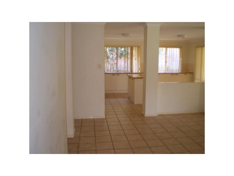 546 Old Cleveland Rd. East, Birkdale QLD 4159