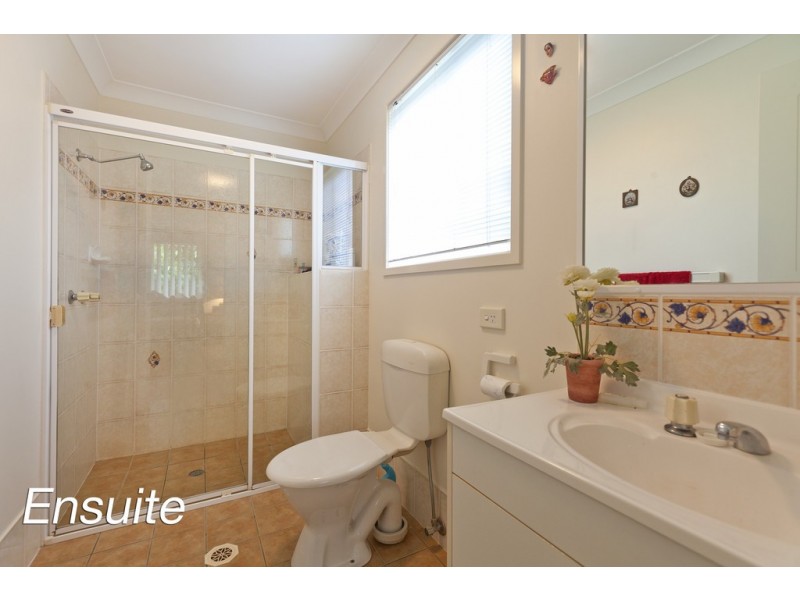 1 Tudor Pl, Alexandra Hills QLD 4161