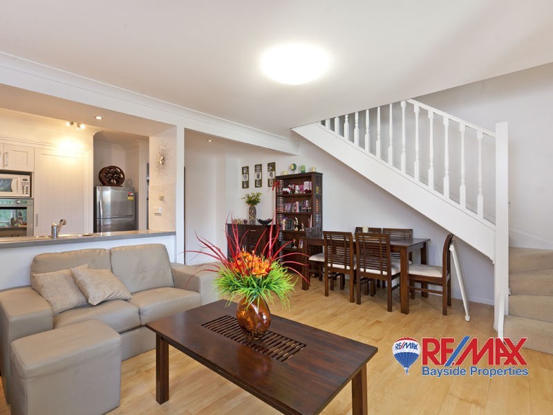 90/14 Kensington Place, Birkdale QLD 4159