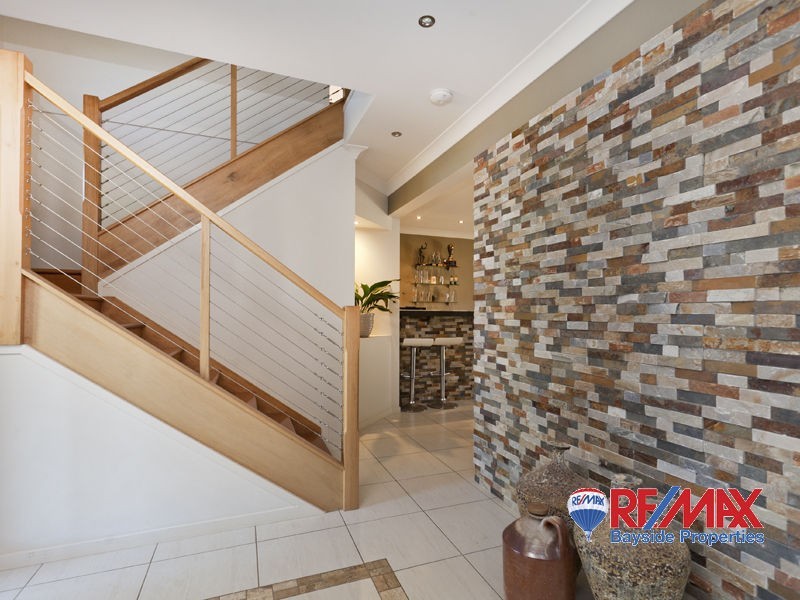 4 Jarvis Court (also known as 12 Waterville Drive), Thornlands QLD 4164