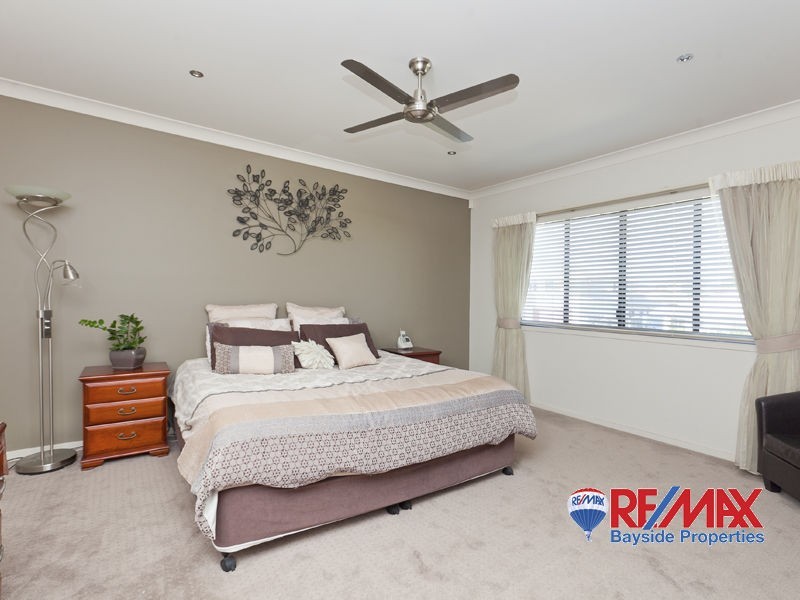 4 Jarvis Court (also known as 12 Waterville Drive), Thornlands QLD 4164