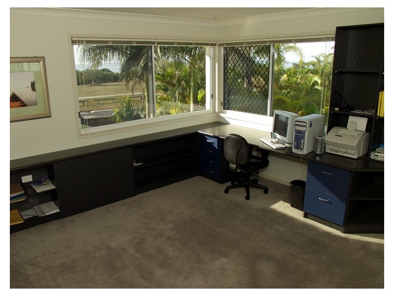 92 Mary Pleasant Drive, Birkdale QLD 4159