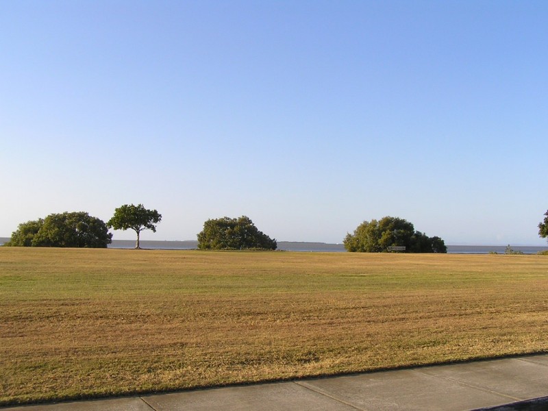 16 Mamala St., Birkdale QLD 4159