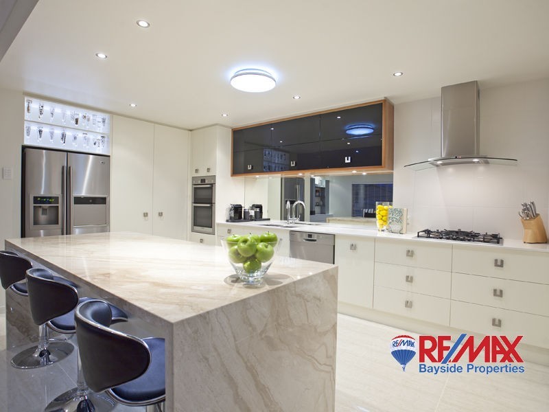 24A Compass Court, Raby Bay QLD 4163