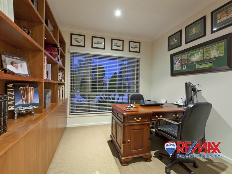 24A Compass Court, Raby Bay QLD 4163