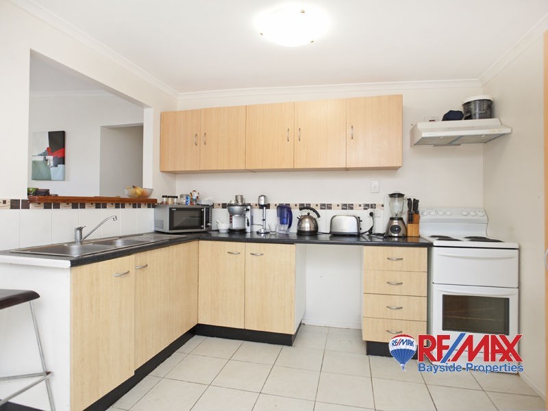 16 Holland Crescent, Capalaba QLD 4157