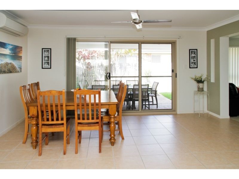 5 Timkelnik Crescent, Victoria Point QLD 4165