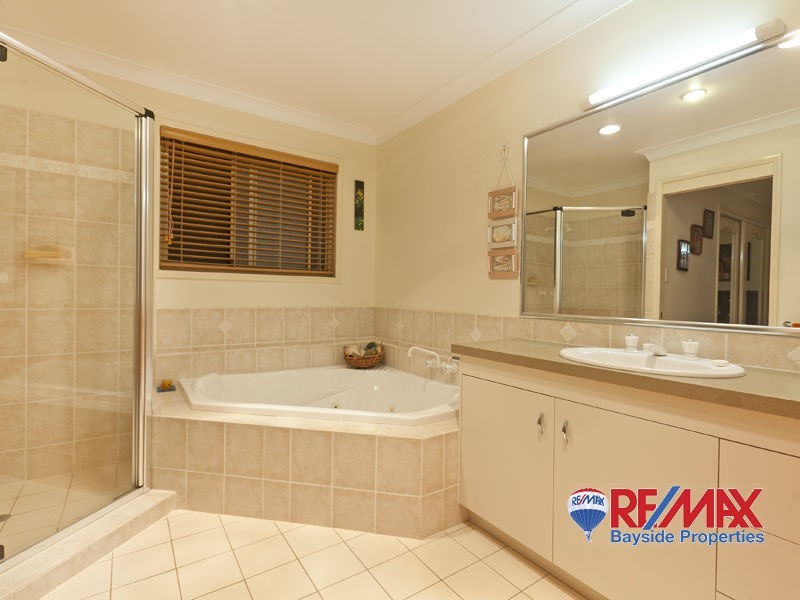 2 Gaylen Street, Thornlands QLD 4164