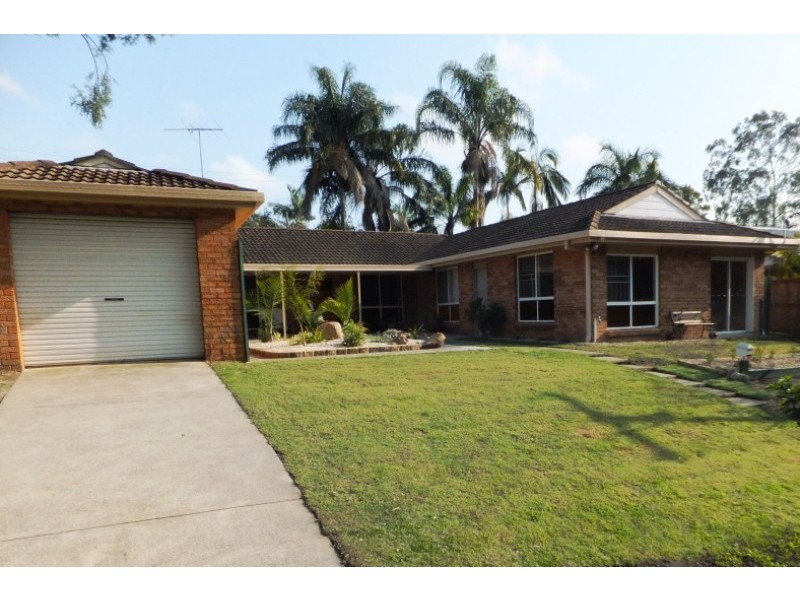 8 Sunnybay Dr, Birkdale QLD 4159