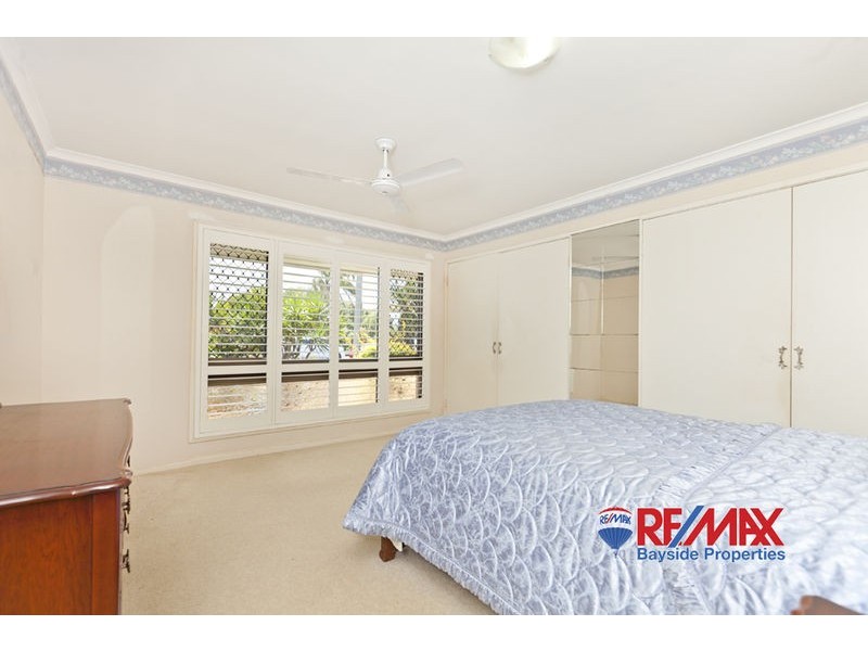 8 Rosebud Esplanade, Victoria Point QLD 4165
