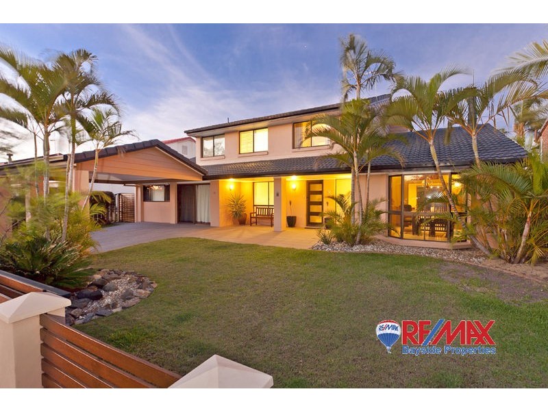 10 Bowsprit Parade, Raby Bay QLD 4163