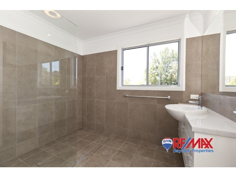 29 Claremont St, Birkdale QLD 4159