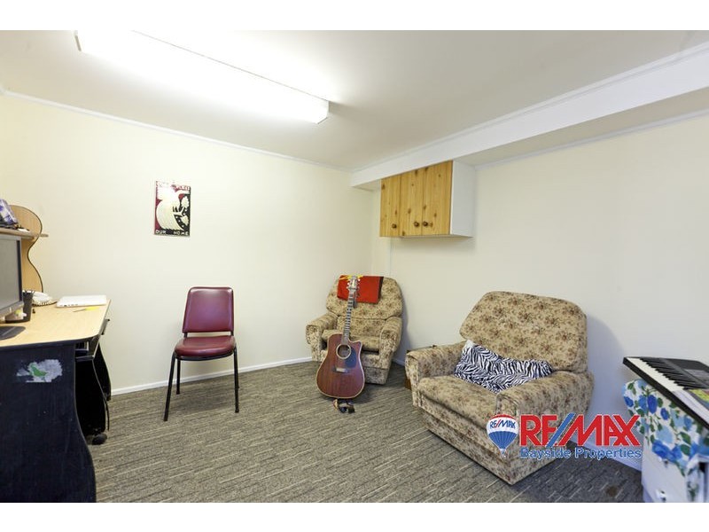 4 Suzanne Street, Wynnum West QLD 4178