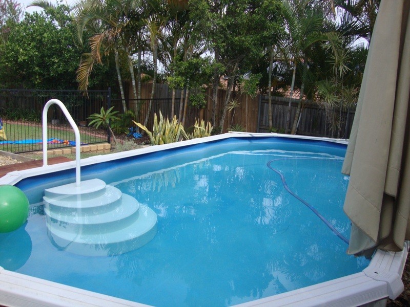 25 Devonshire Dr, Alexandra Hills QLD 4161