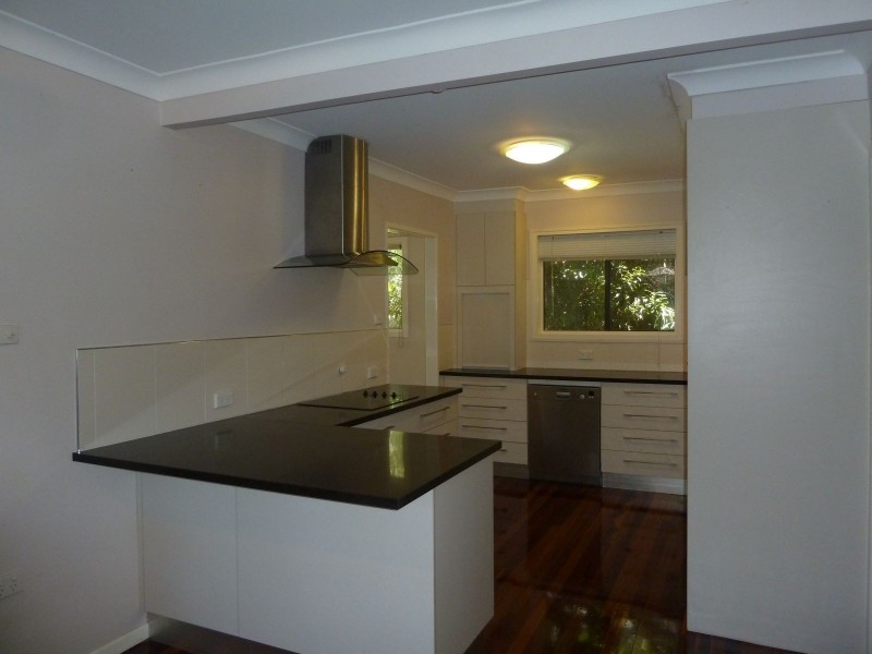 24 Thistle Street, Ormiston QLD 4160