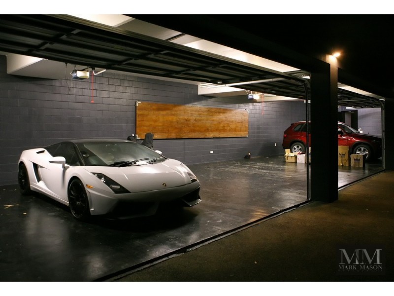 948 Mount Nebo Road, Jollys Lookout QLD 4520