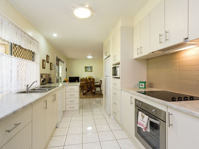 7 Lisa St, Cleveland QLD 4163