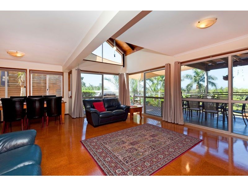 58 O’Connell Parade, Wellington Point QLD 4160