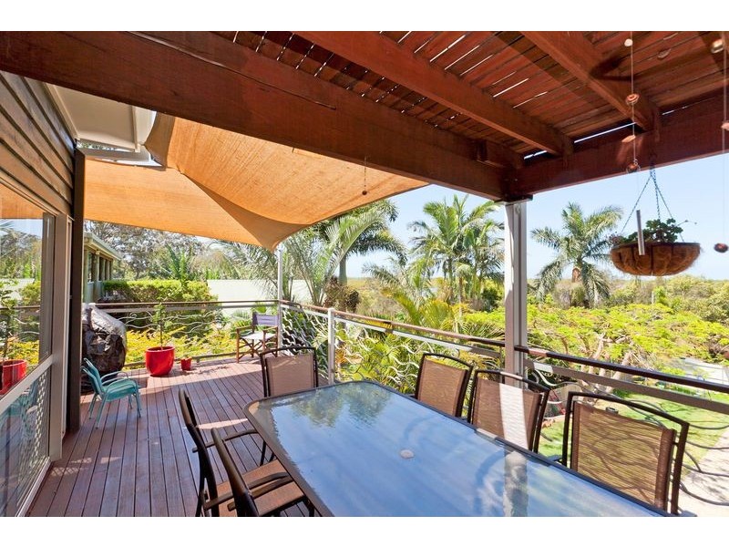 58 O’Connell Parade, Wellington Point QLD 4160