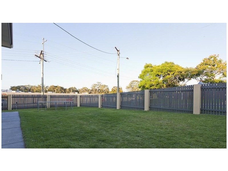 1 Mill Street, Redland Bay QLD 4165