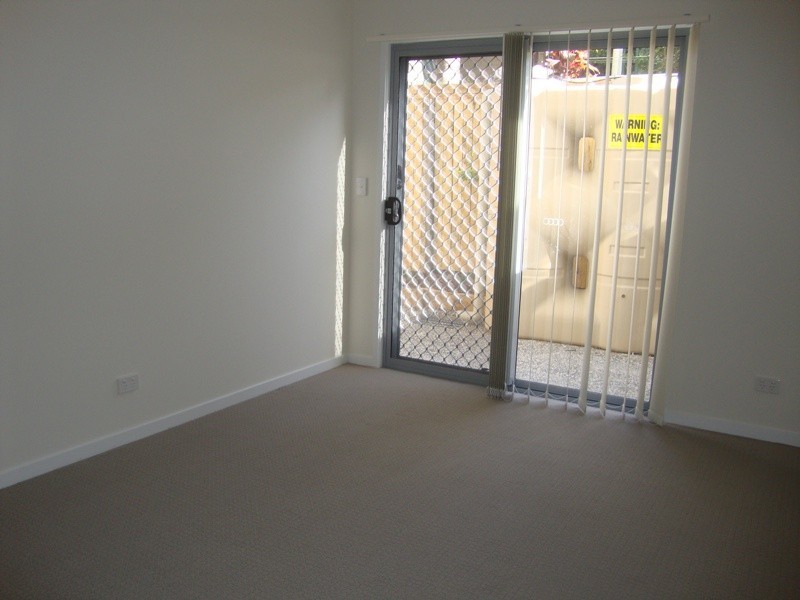 Unit 1, 104 Wynyard St, Cleveland QLD 4163