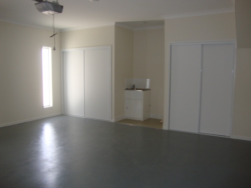 Unit 3, 104 Wynyard St, Cleveland QLD 4163