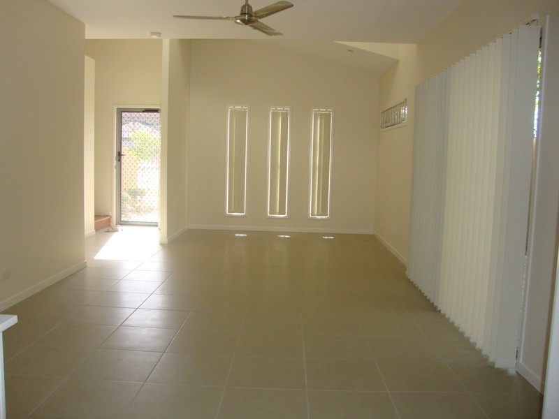 Unit 4, 104 Wynyard St, Cleveland QLD 4163