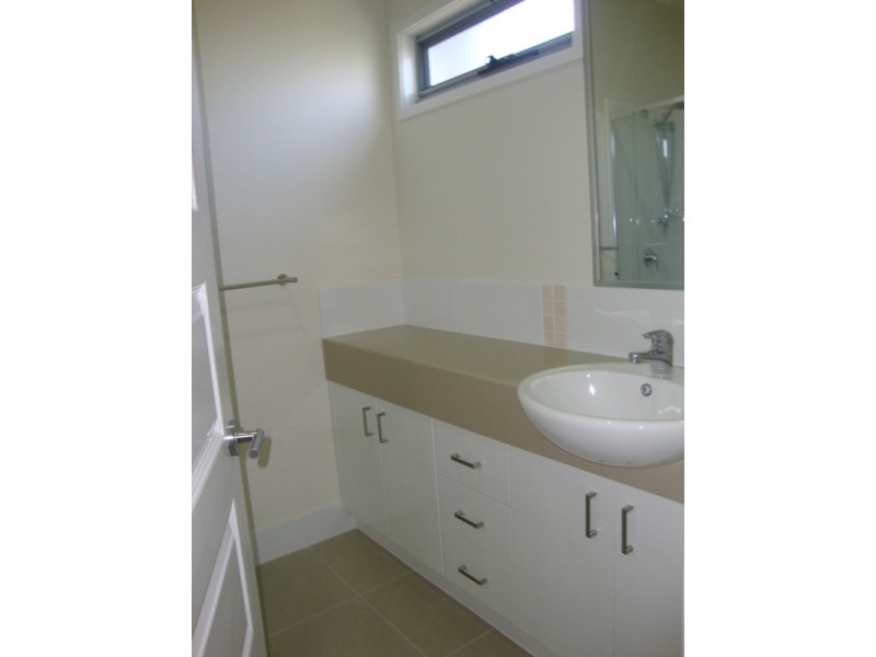Unit 4, 104 Wynyard St, Cleveland QLD 4163