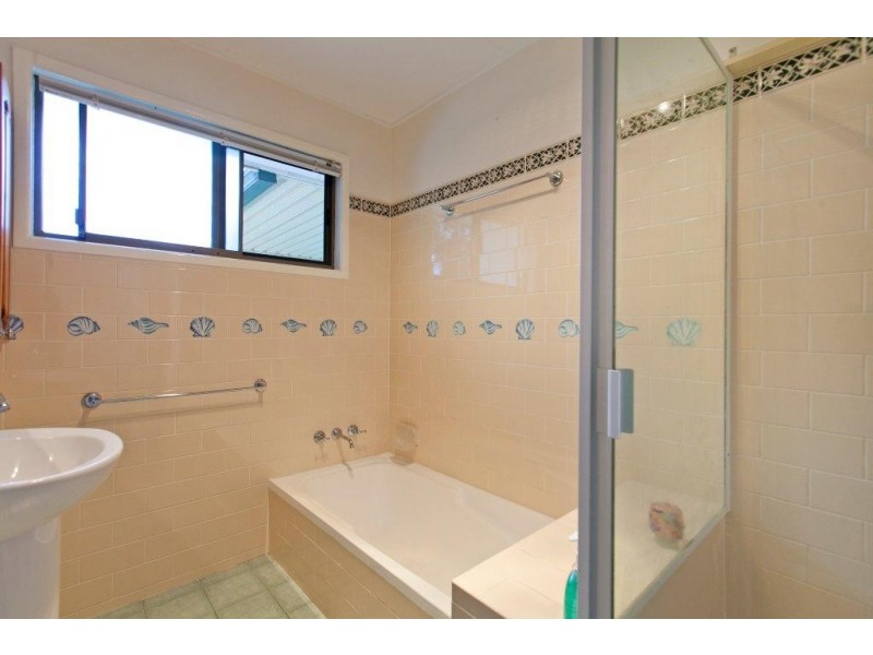 18 Maranta Street, Alexandra Hills QLD 4161