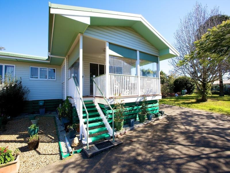 64 Randall Rd, Birkdale QLD 4159