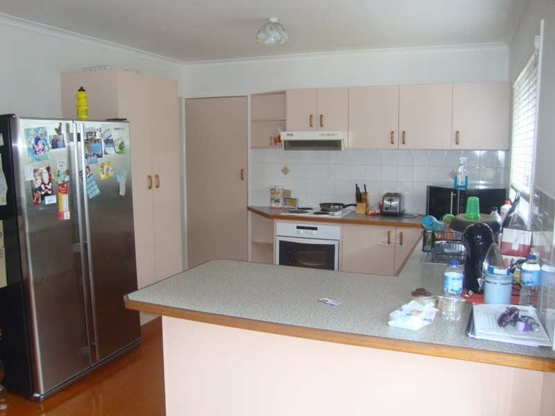 24 Vienna Rd, Alexandra Hills QLD 4161