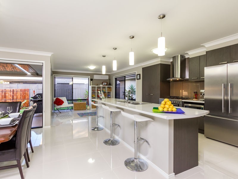 28 Pentecost Place, Redland Bay QLD 4165