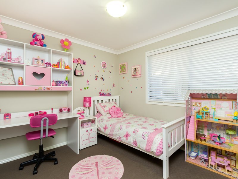 28 Pentecost Place, Redland Bay QLD 4165