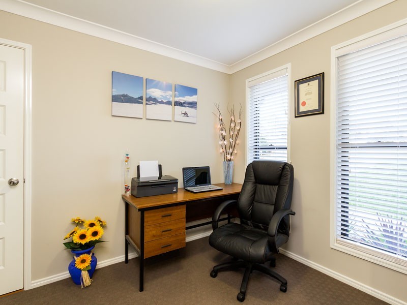 28 Pentecost Place, Redland Bay QLD 4165