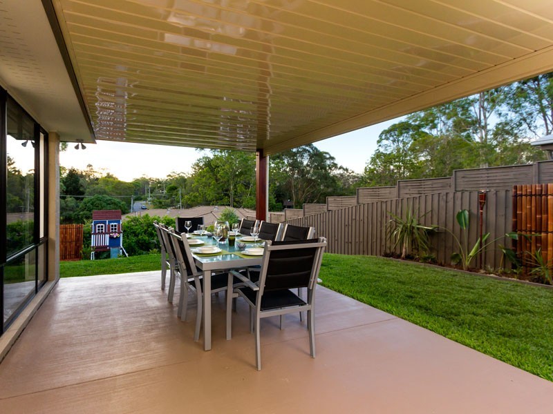 28 Pentecost Place, Redland Bay QLD 4165