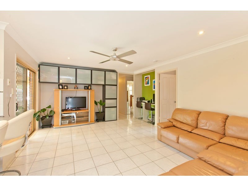 54 Gundagai Drive, Capalaba QLD 4157