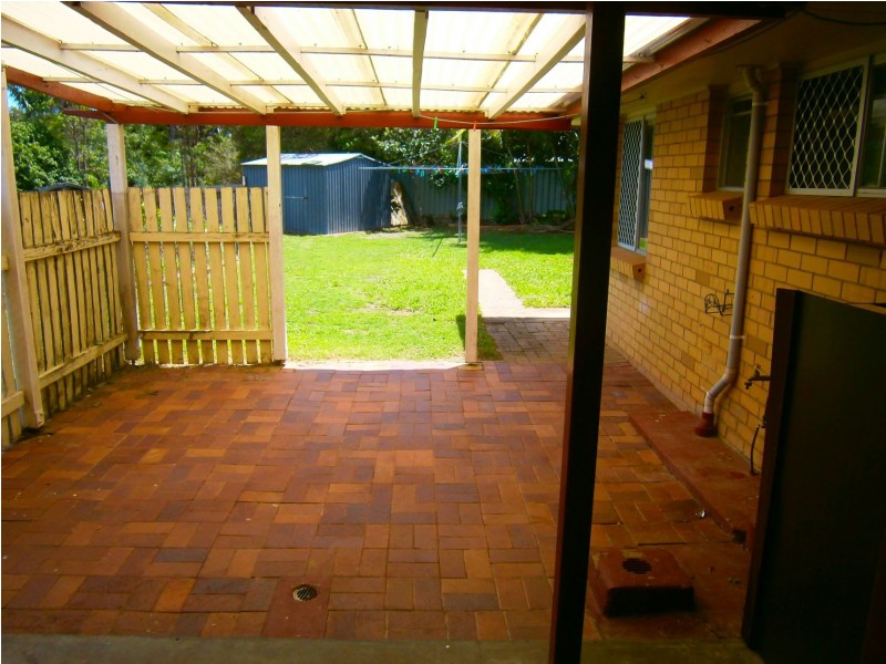 4 Edinburgh Street, Alexandra Hills QLD 4161