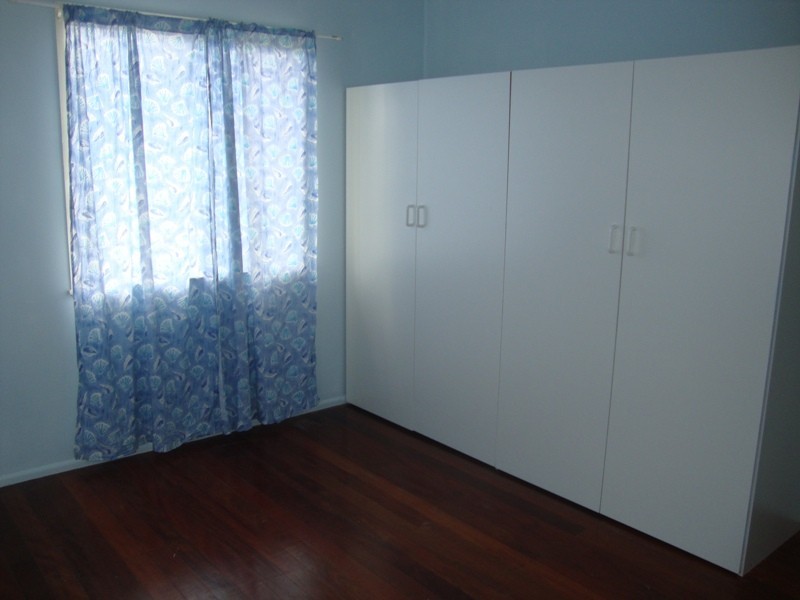 204 Finucane Rd, Alexandra Hills QLD 4161