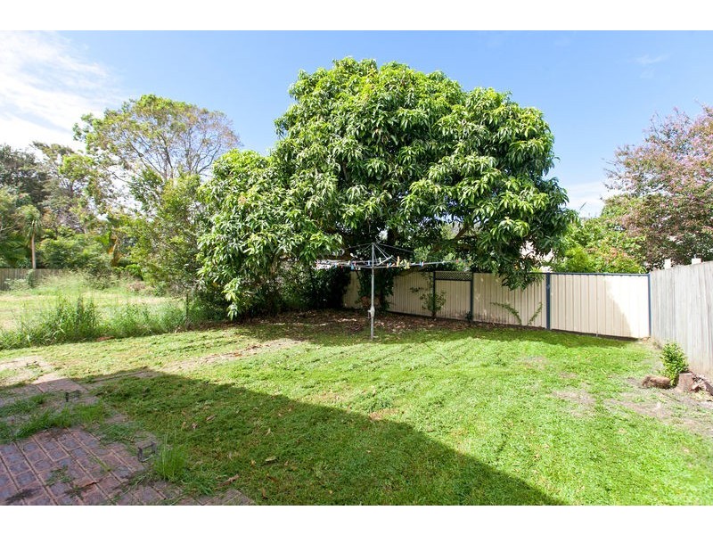 83 Cavell Street, Birkdale QLD 4159
