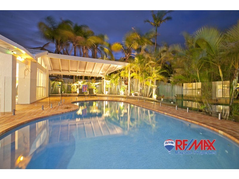 4 Bowsprit Parade, Raby Bay QLD 4163