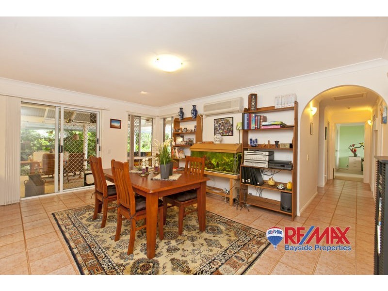 1 Eastcote Lane, Wellington Point QLD 4160