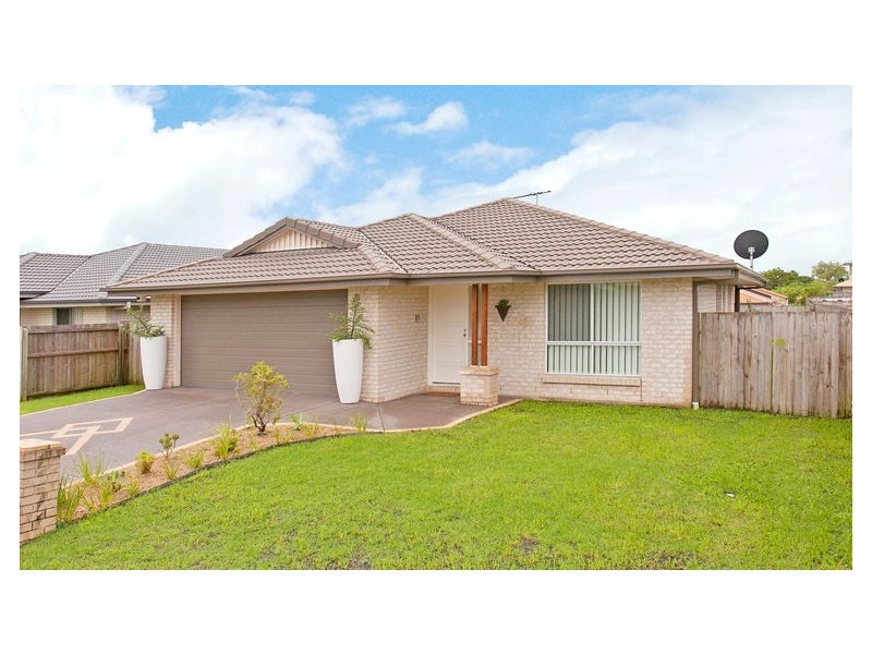 11 Pentecost Place, Redland Bay QLD 4165