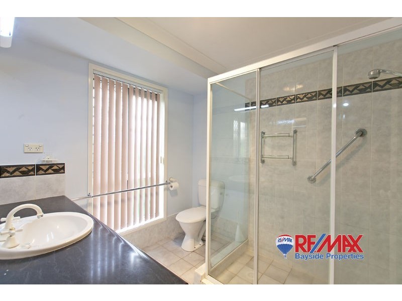 21 Wallace Street, Wellington Point QLD 4160