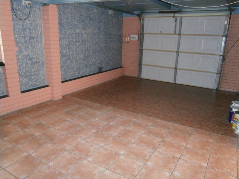 21 Charles Street, Birkdale QLD 4159