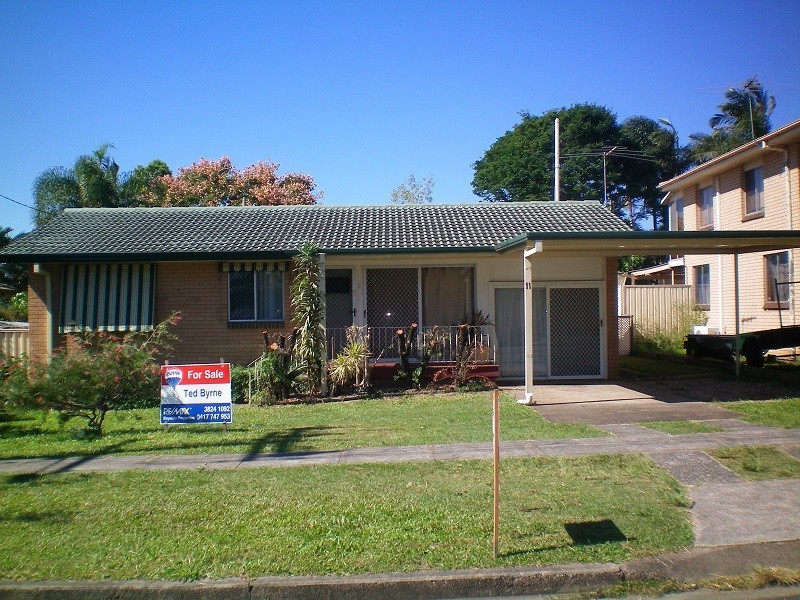 11 Elizabeth Drive, Alexandra Hills QLD 4161