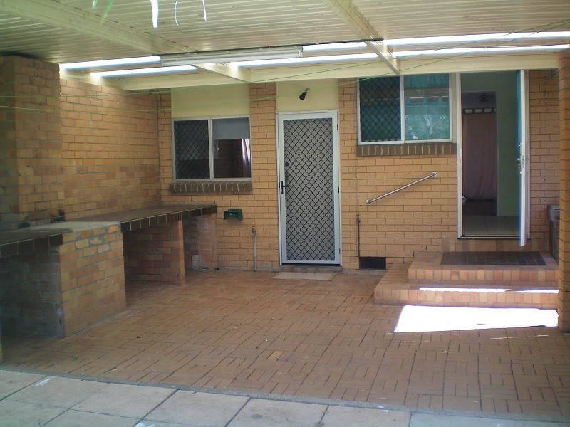 11 Elizabeth Drive, Alexandra Hills QLD 4161