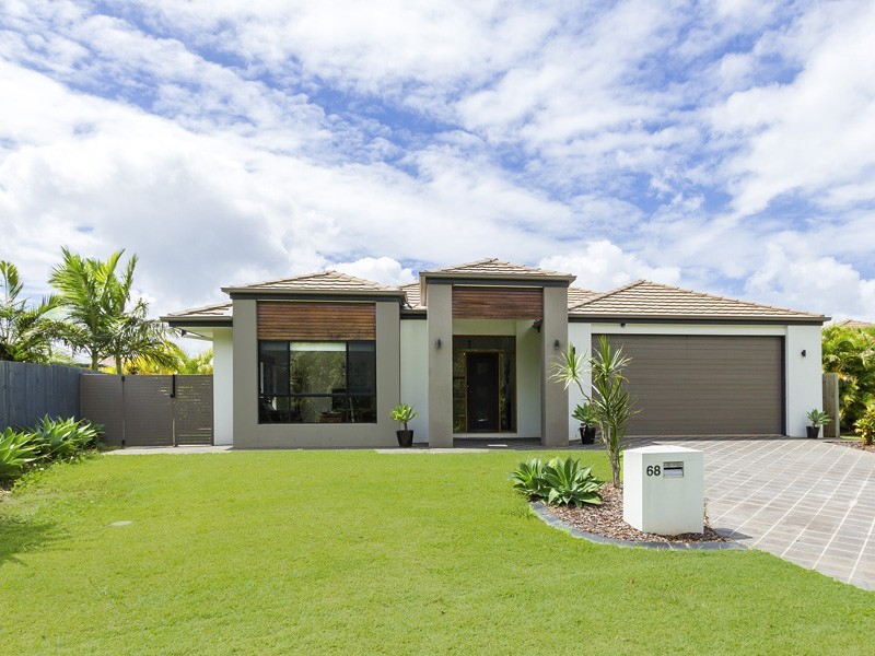 68 Sunningdale  Dr, Redland Bay QLD 4165