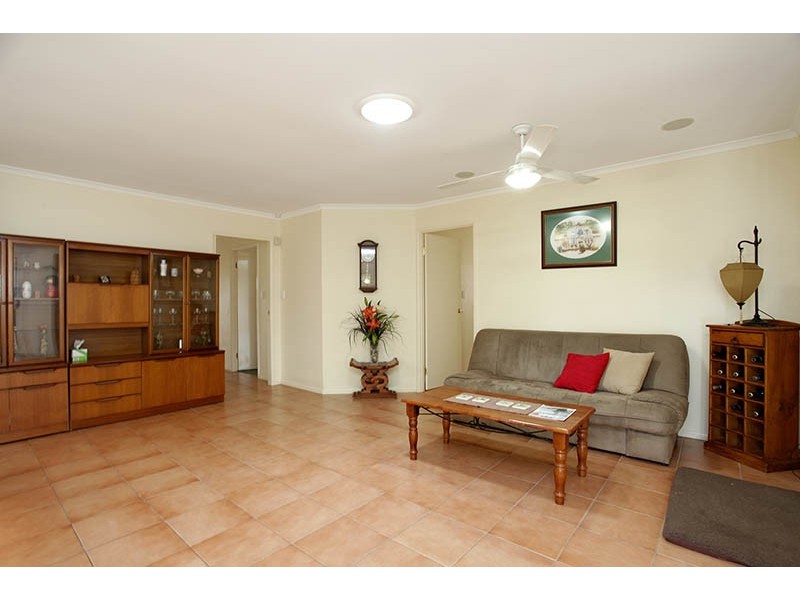 16 Windsor Street, Alexandra Hills QLD 4161